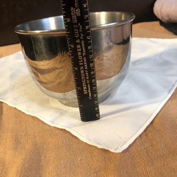 2 Unbranded Stainless Steel Mixing Bowls NB. - Picture 5 of 12